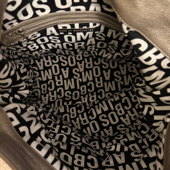 Marc by Marc Jacobs Faridah Metallic Hobo/Satchel Bag Includes Matching Wallet - Picture 11 of 16